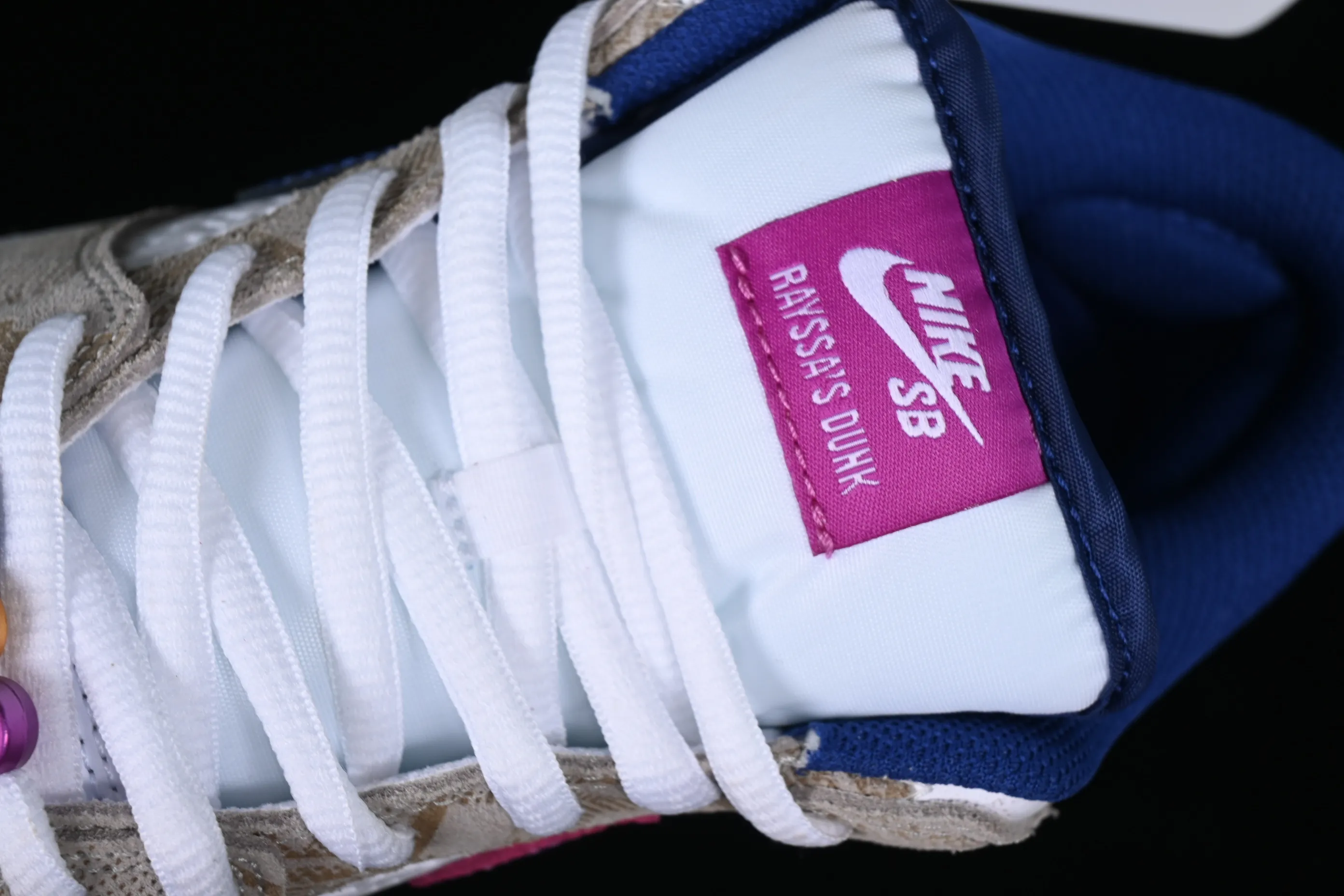 All Categories Nk SB Dunk Series Nk SB Dunk Low Low-top sneakers F version Rayssa Leal x Nk SB Dunk Low Rayssa Leal co-branded SB low-top casual sneakers FZ5251-001